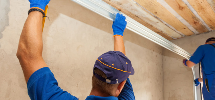 commercial overhead garage door repair in La Crescenta-Montrose