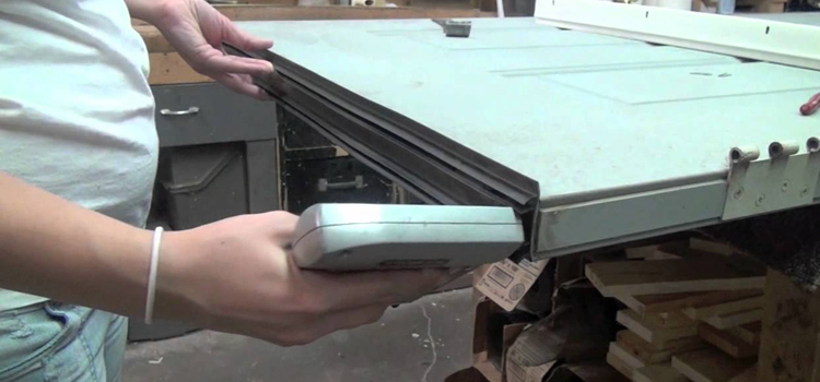 damaged steel door repair La Crescenta-Montrose